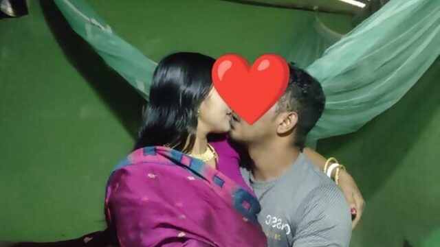 Bangladeshi Newly Married Couple Romantic Sex in The Honeymoon