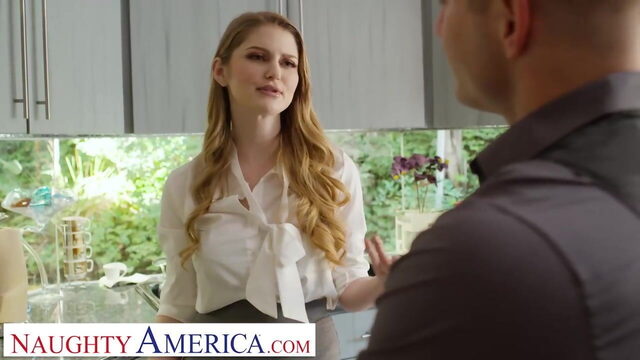 Naughty America Real Estate agent Bunny Colby fucks to close