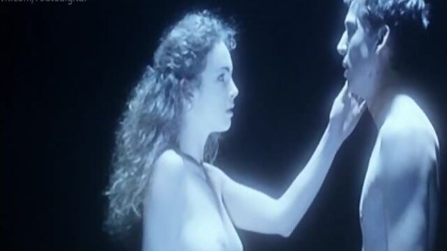 Claire Keim Nude - Barracuda (1997) HD 720p Watch Online / Клер Кейм - Барракуда