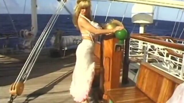 Boob cruise(1)