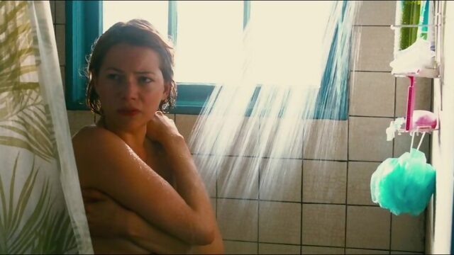 Michelle Williams, Sarah Silverman, Jennifer Podemski Nude - Take This Waltz (2011)