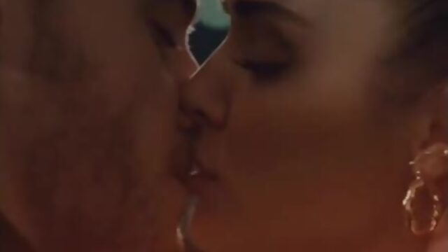33 kiss