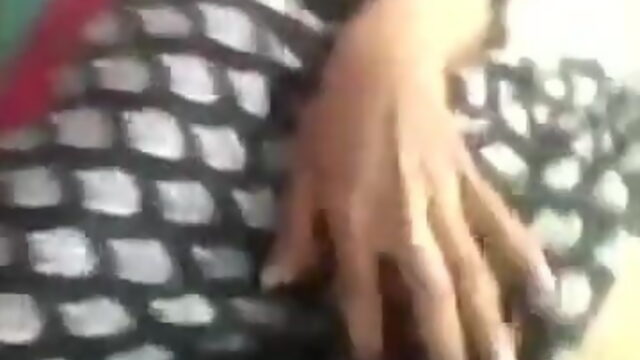 Tamil girl pussy fingering